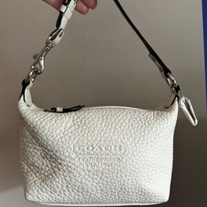 Beautiful Rare Find Coach Pebble Leather Baguette Bag - New Condition